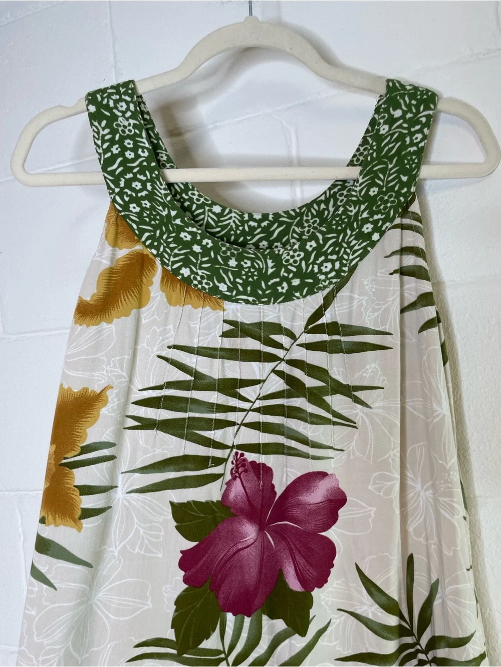 Soft Surroundings Floral Tropical Maxie Dress 100% Rayon With Pockets Bohemian
